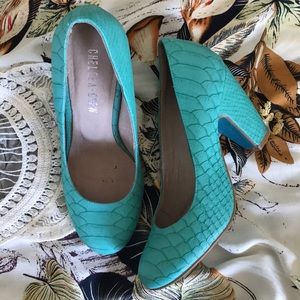 Chelsea Crew Snake Print Heels